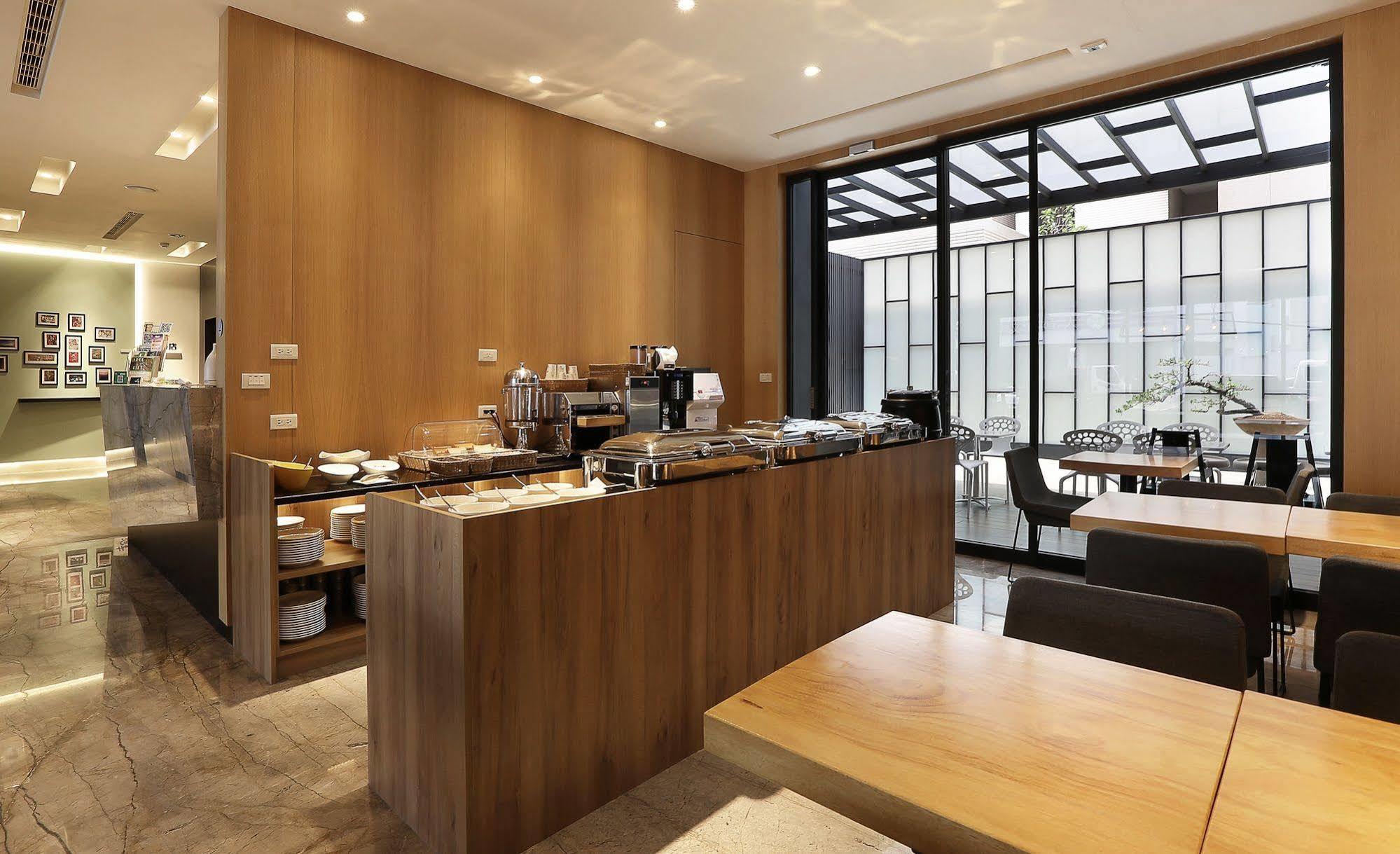 Miller Inn Taichung Eksteriør bilde