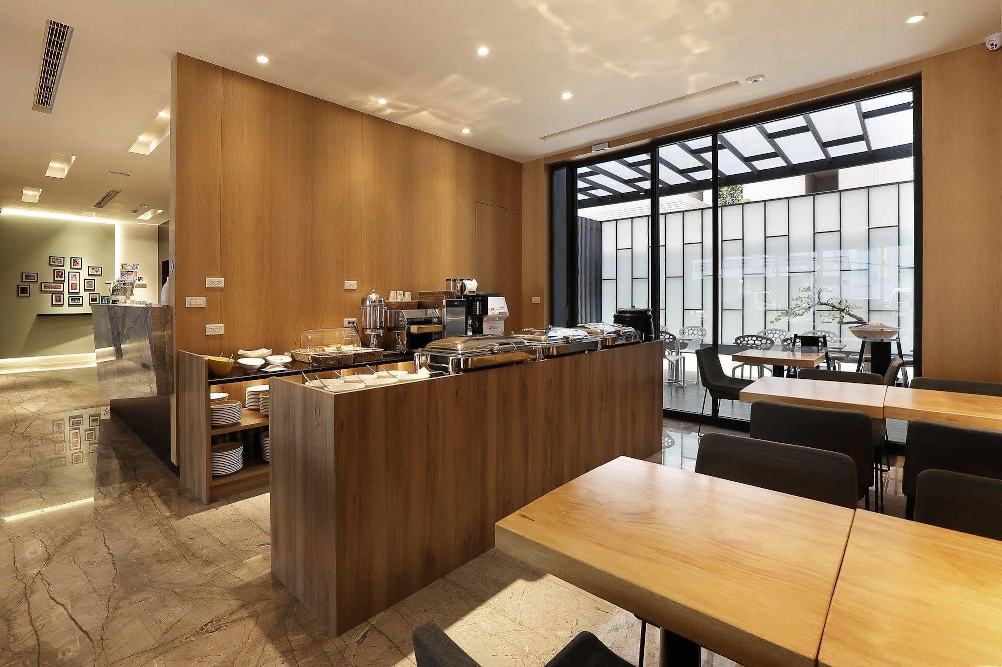 Miller Inn Taichung Eksteriør bilde